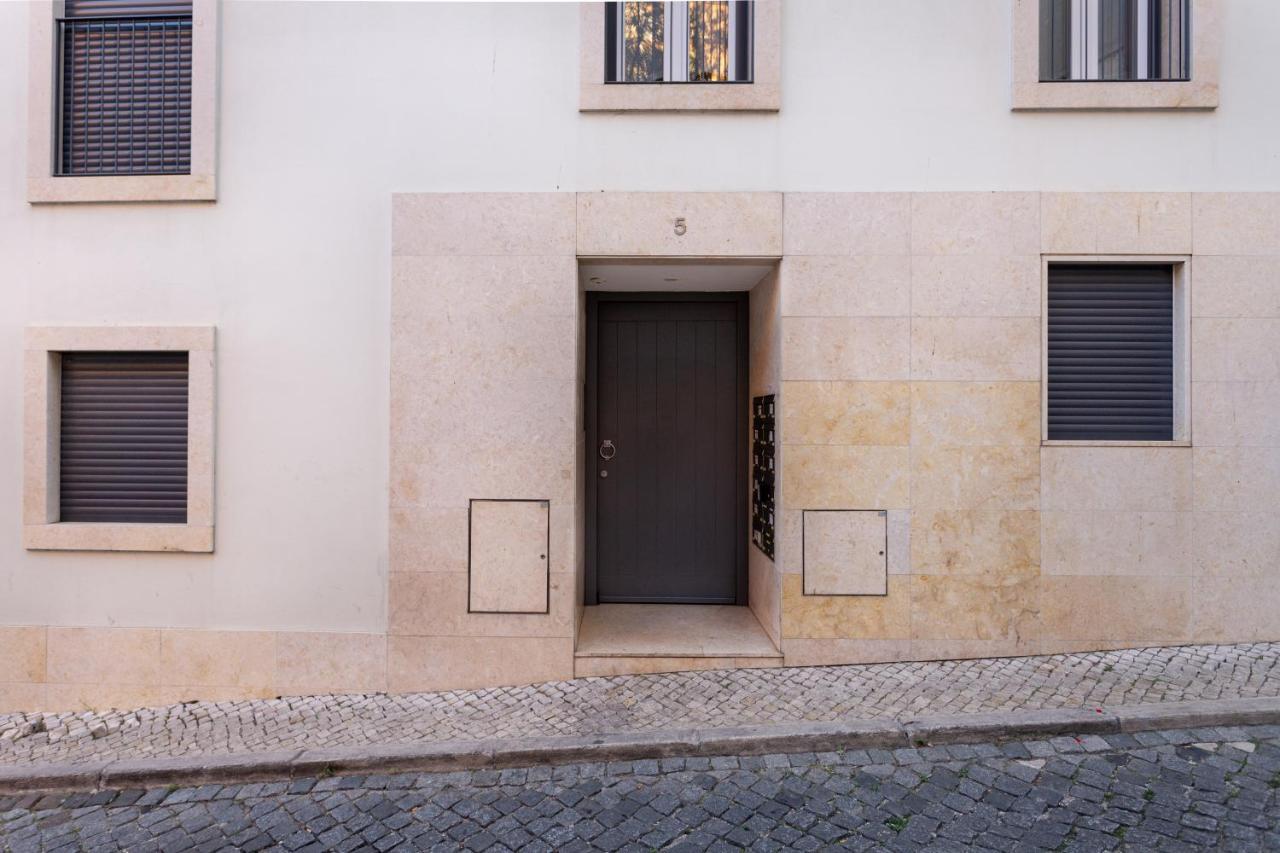 Ferienwohnung Joivy 2-Br Flat With Garage Near Castelo De S Jorge Lissabon Exterior foto